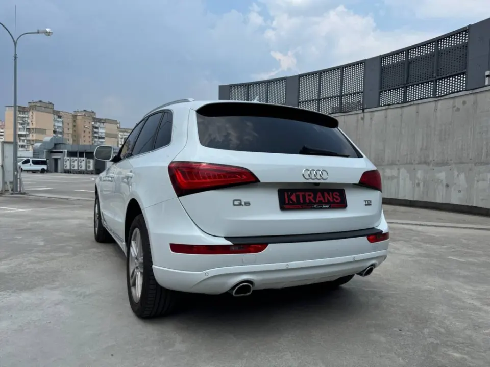 Audi Q5 2013 з парку оренди KTRANS