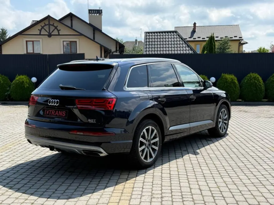 Audi Q7 2017 з парку оренди KTRANS