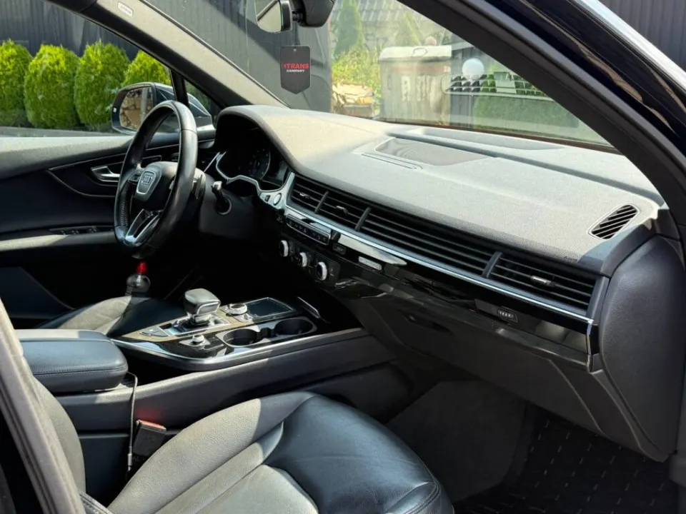 Audi Q7 2017 з парку оренди KTRANS