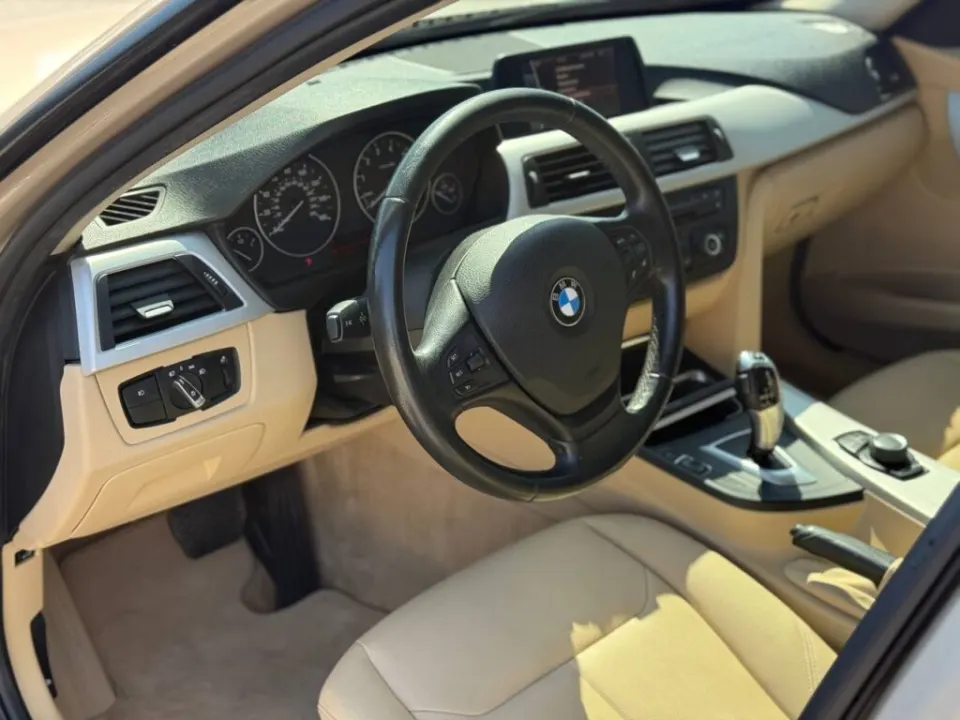 BMW 328 2014 з парку оренди KTRANS