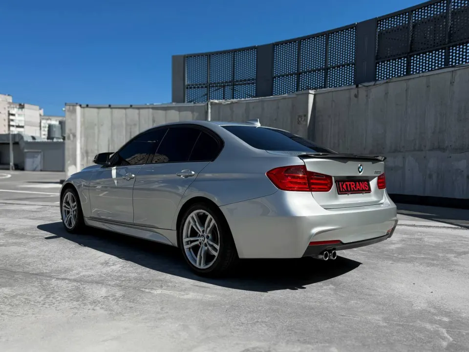 BMW 328 2013 з парку оренди KTRANS