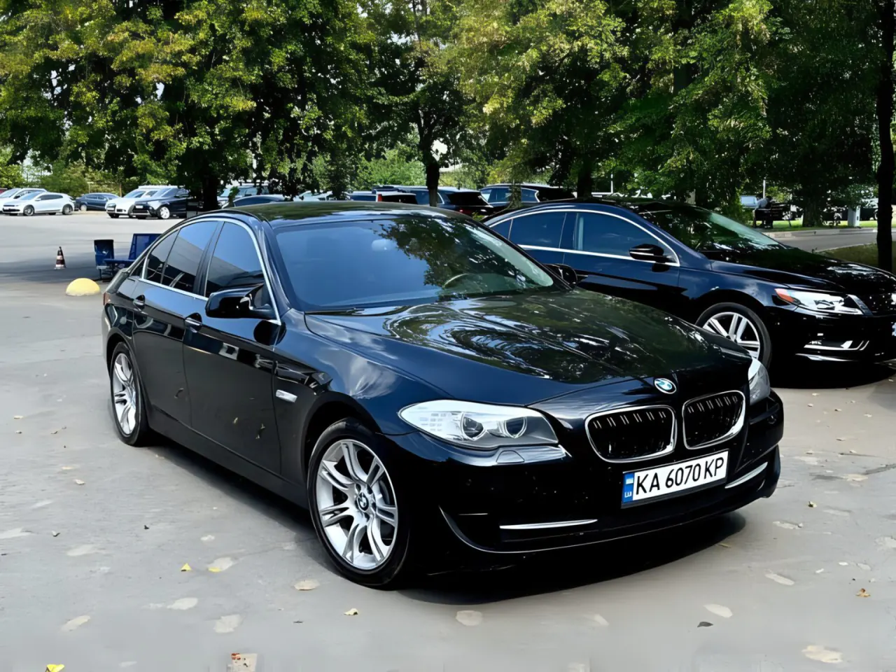 BMW 520i з парку оренди KTRANS