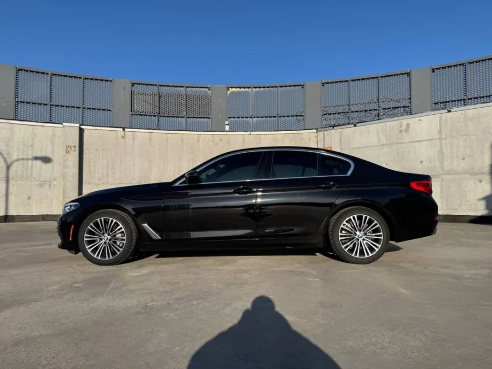 BMW 530 2019 з парку оренди KTRANS