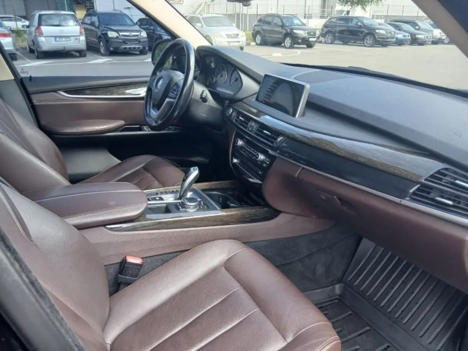 BMW X5 2014 з парку оренди KTRANS