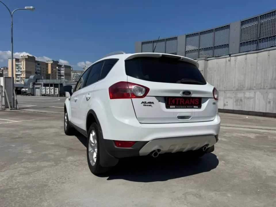 Ford Kuga 2011 з парку оренди KTRANS