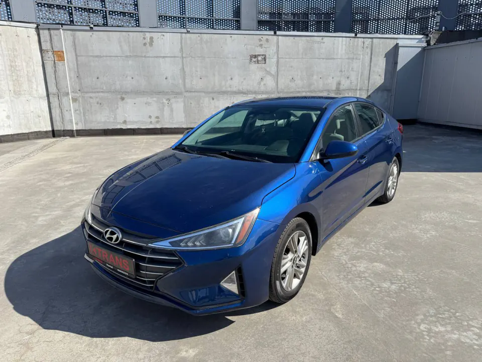 Hyundai Elantra 2018 з парку оренди KTRANS