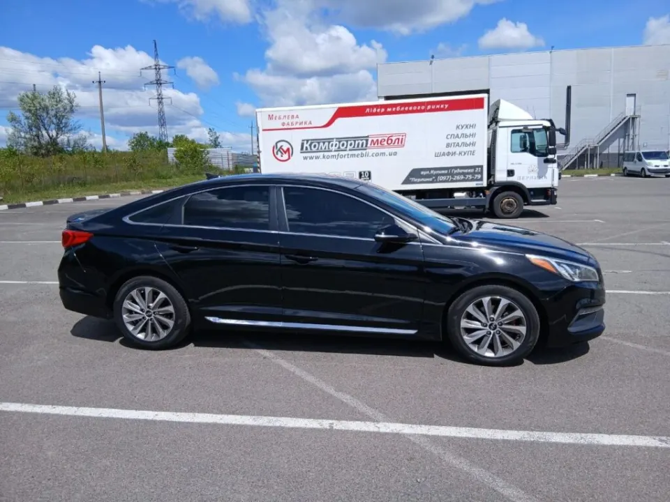 Hyundai Sonata 2016 з парку оренди KTRANS