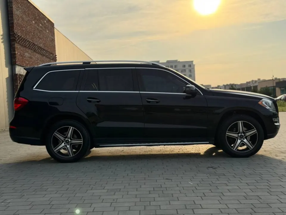 Mercedes-Benz GL 450 2015 з парку оренди KTRANS