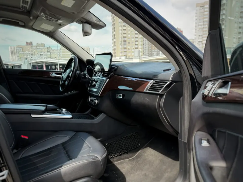 Mercedes-Benz GL 450 2015 з парку оренди KTRANS