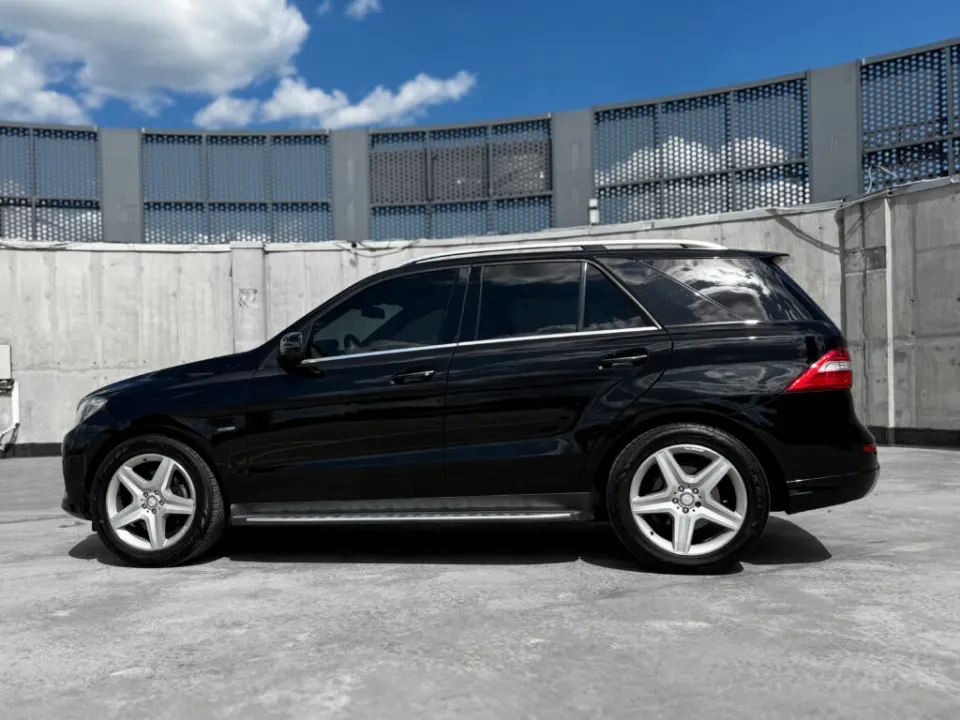 Mercedes-Benz ML 350d 2015 з парку оренди KTRANS