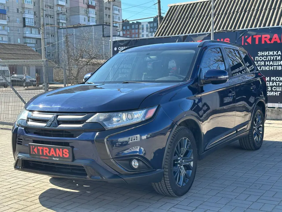 Mitsubishi Outlander 2015 з парку оренди KTRANS