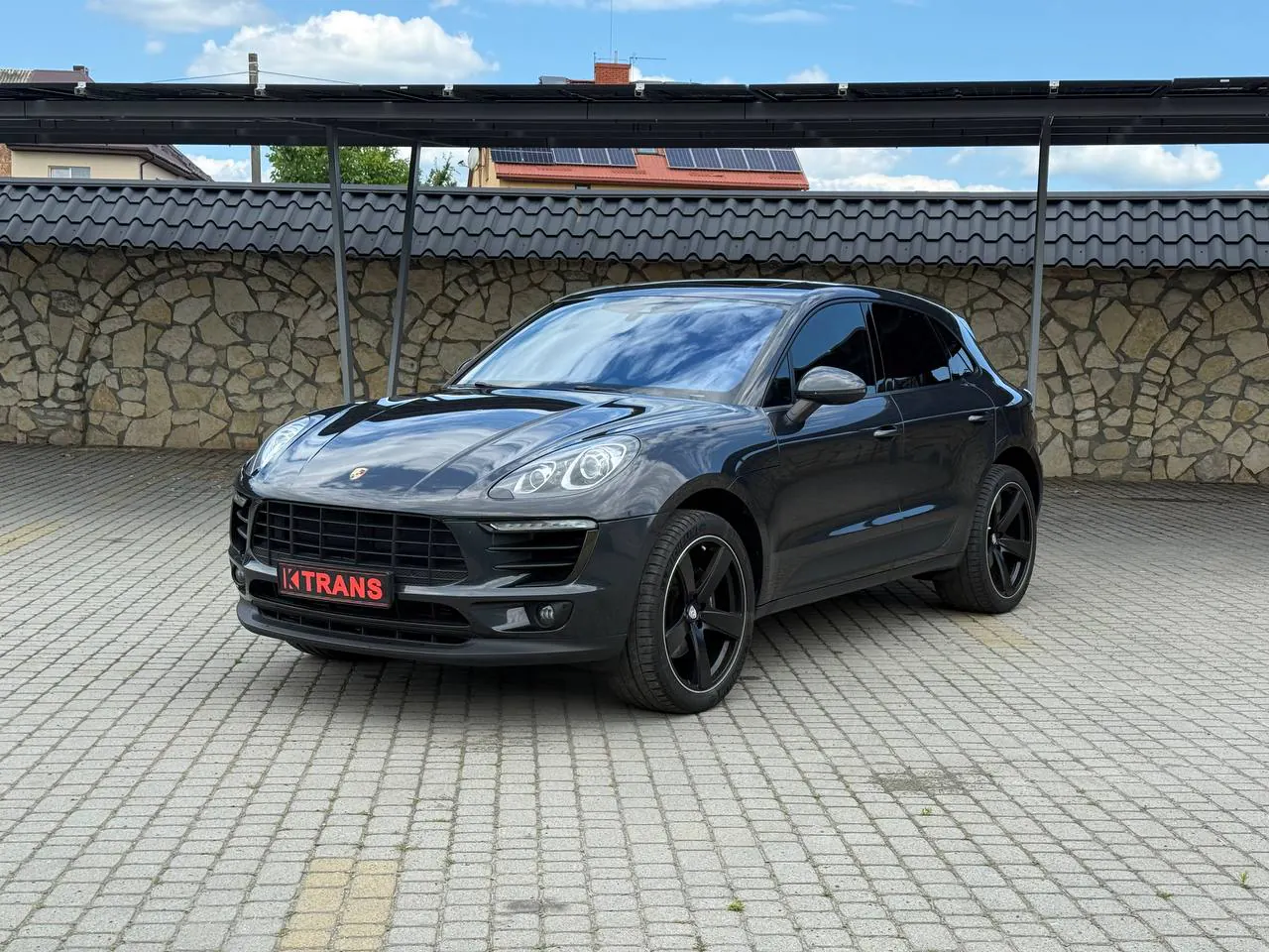 Porsche Macan 2017 з парку оренди KTRANS