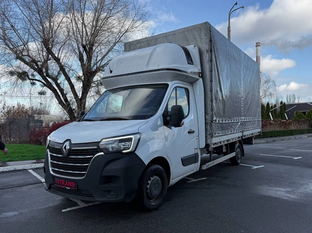 Renault Master 2021 з парку оренди KTRANS