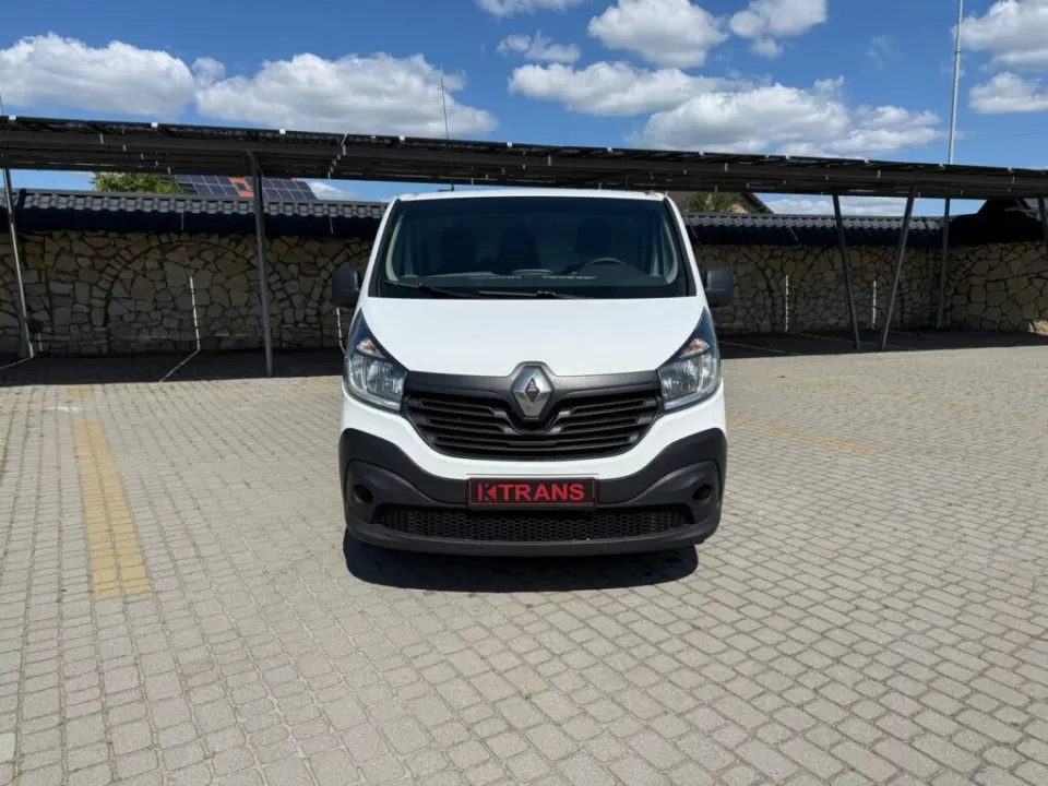 Renault Trafic 2017 з парку оренди KTRANS