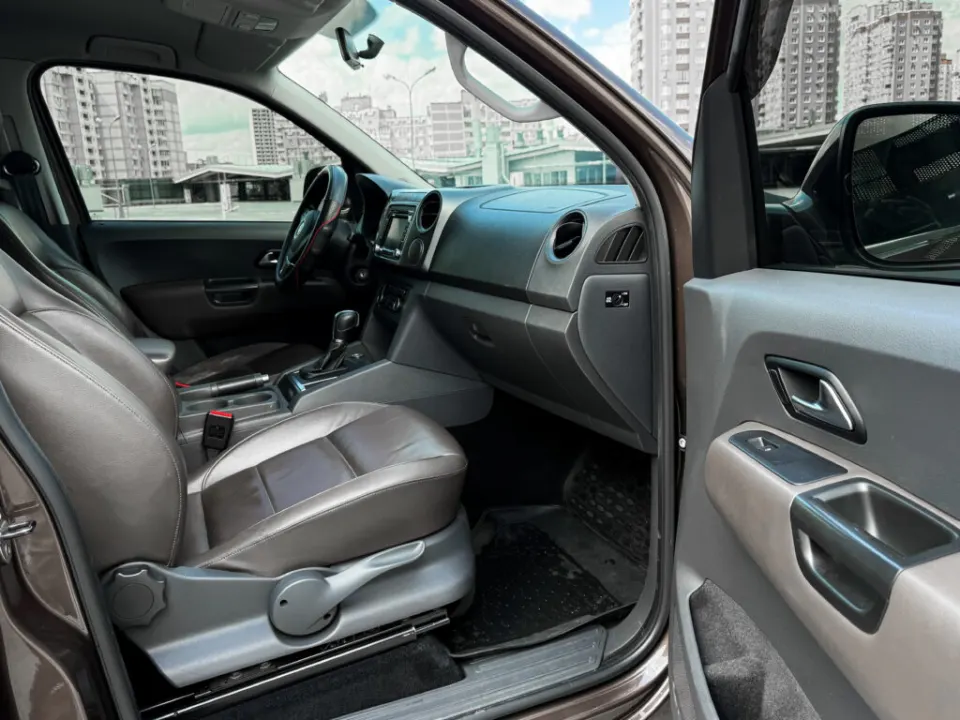 Volkswagen Amarok 2013 з парку оренди KTRANS