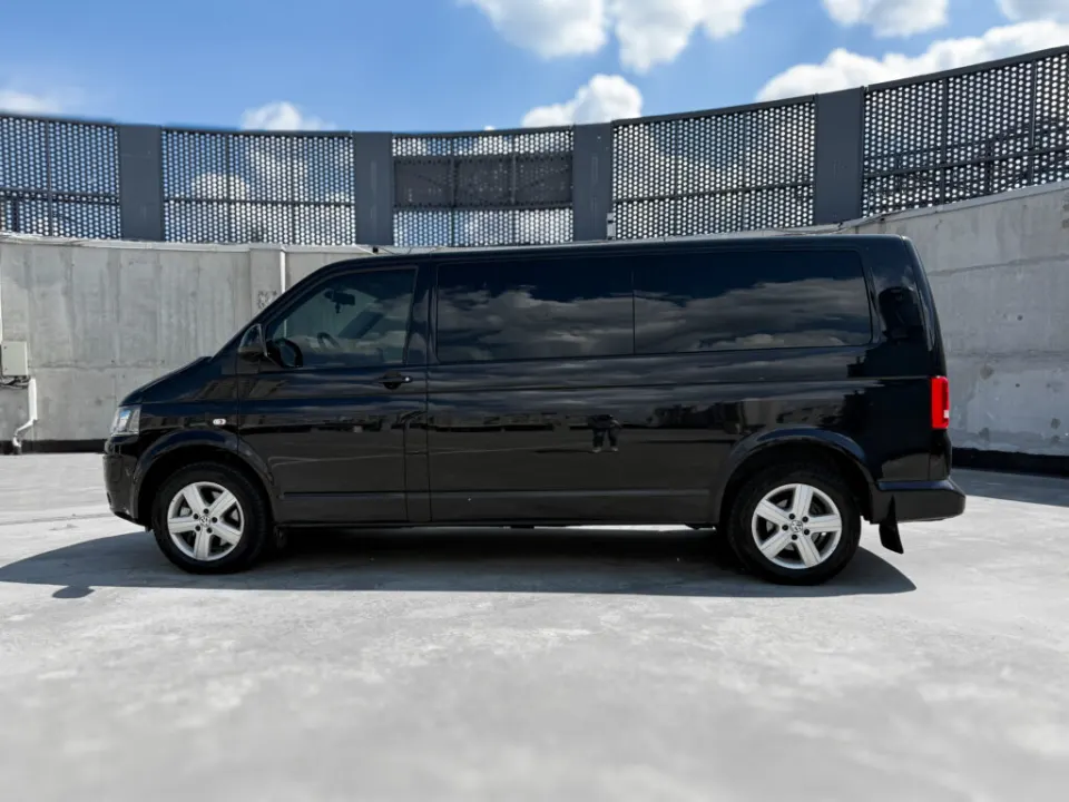 Volkswagen Caravelle 2015 з парку оренди KTRANS