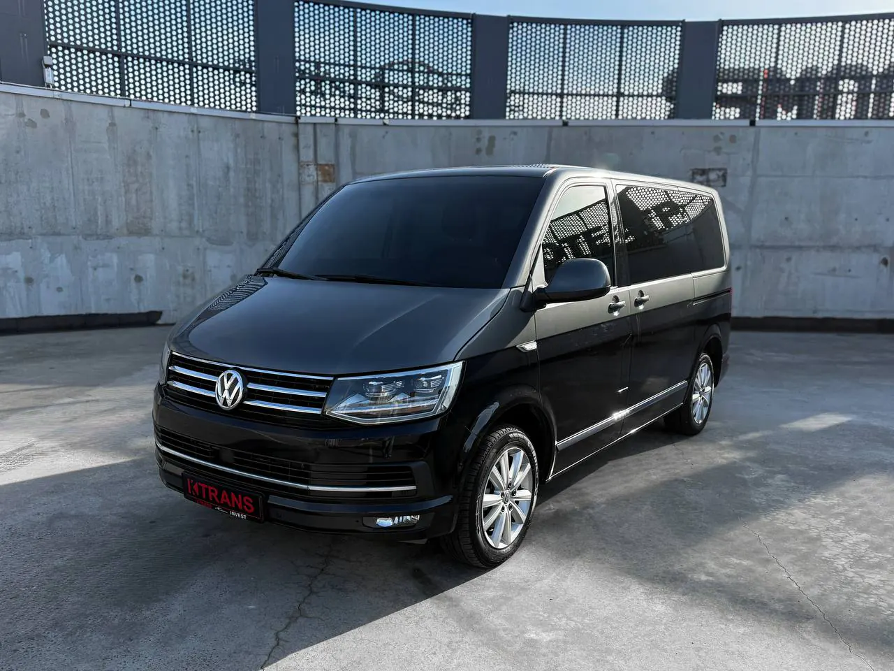 Volkswagen Multivan 2018 з парку оренди KTRANS