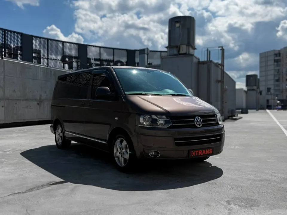 Volkswagen Multivan 2010 з парку оренди KTRANS